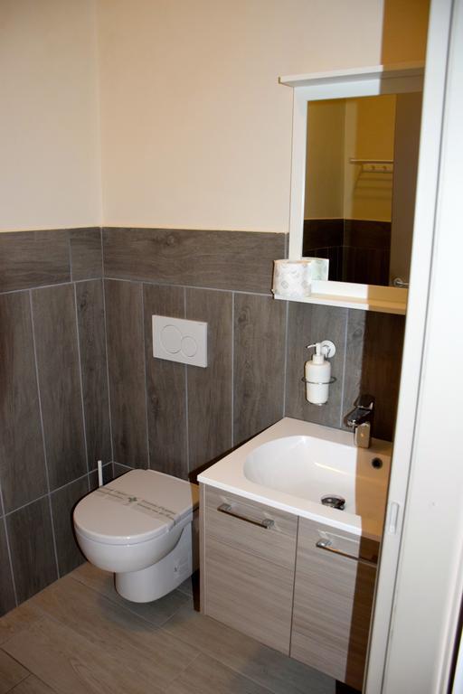 B&B Leonardo Rho Extérieur photo