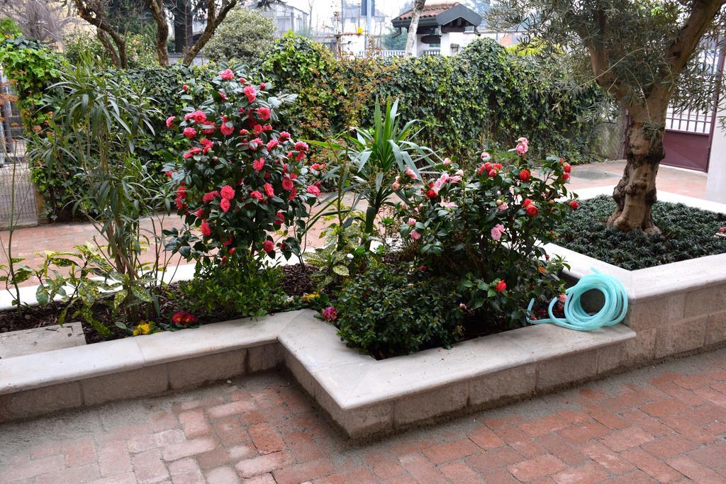 B&B Leonardo Rho Extérieur photo
