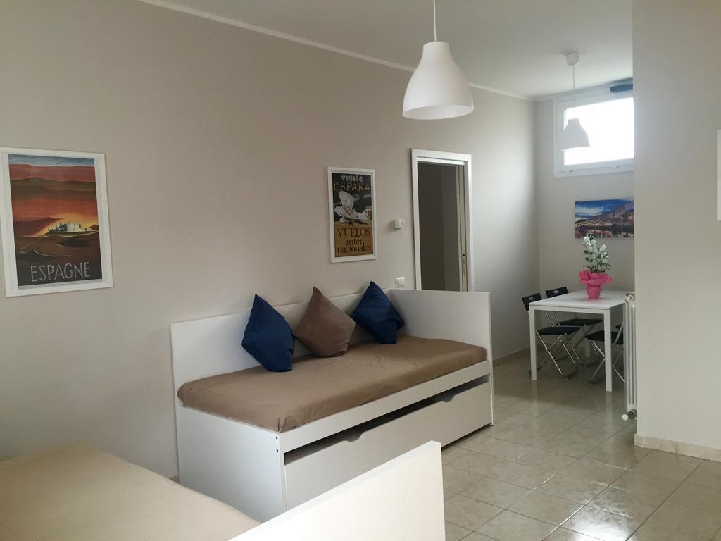 B&B Leonardo Rho Extérieur photo