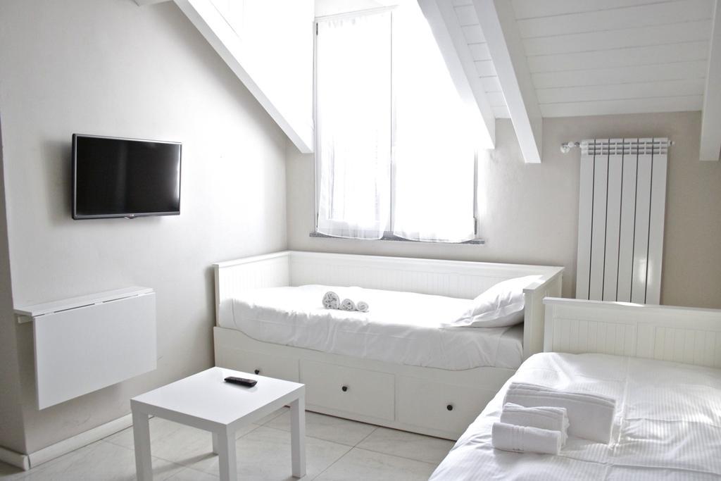 B&B Leonardo Rho Extérieur photo